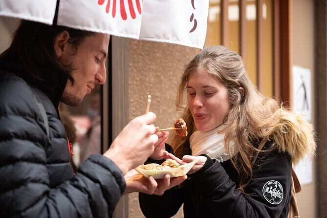 Nishiki Market, Private Sushi class & Sake Tasting in Townhouse - Nishiki Market: your shortcut to Kyoto ingredients