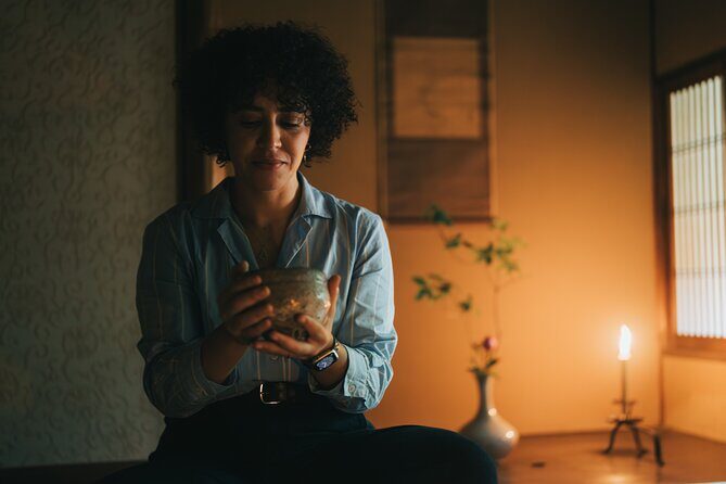 Oboro | Mindful Tea Ceremony in a 100-Year-Old Kyoto Teahouse - Inside the 100-year-old Kyoto teahouse: candles, quiet, and atmosphere