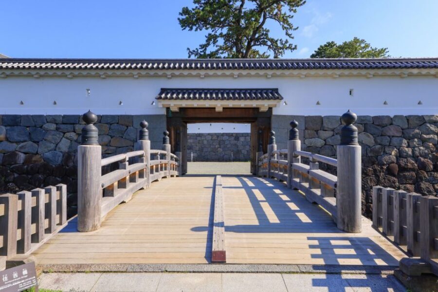 Odawara: Odawara Castle and Town Guided Discovery Tour - Price and Value: Why $116 Can Make Sense Here