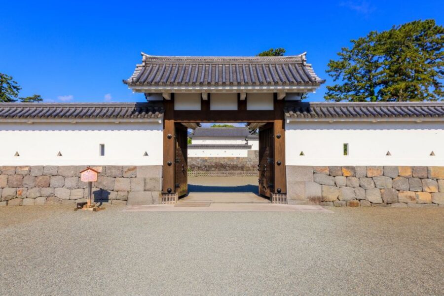 Odawara: Odawara Castle Tenshukaku Entrance Ticket - Practical travel tips that make the day smoother