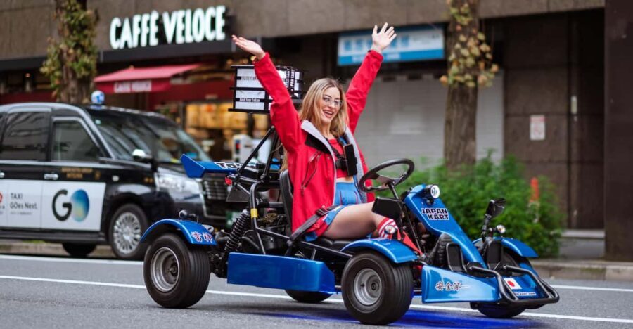 Official Japan Go-Kart Through Shibuya / Shinjuku - Shibuya Scramble: The Intersection Moment You Actually Feel