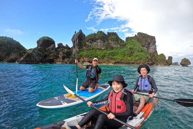Okinawa East Coast 3-hour Marine Experience: Kayak or SUP - Stop 2: Paddle to Hamahiga Island and its remote beach