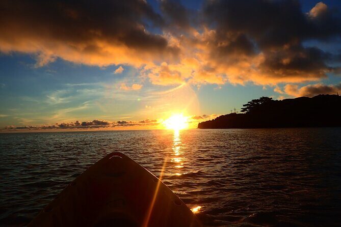 Okinawa Iriomote Sunset SUP or Canoe Tour in Iriomote Island - Rain or shine: when clouds don’t cancel the mood