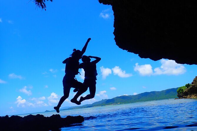 Okinawa Ishigaki Phantom Island and Blue Cave Snorkeling - Photos and waterproof memories: the service detail that actually matters