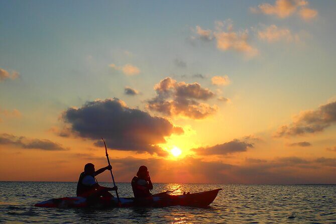 Okinawa Ishigaki Sunset SUP or Canoe Tour - SUP vs canoe on Ishigaki: pick the option that matches your balance