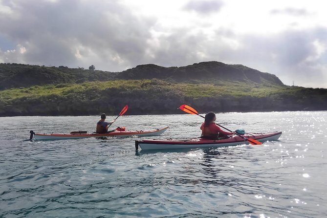 Okinawa: Kayak Mangroves & Ocean Native-English Private Tour - Stop 3: Kouri Ohashi break—tea, snacks, and a secluded shore moment