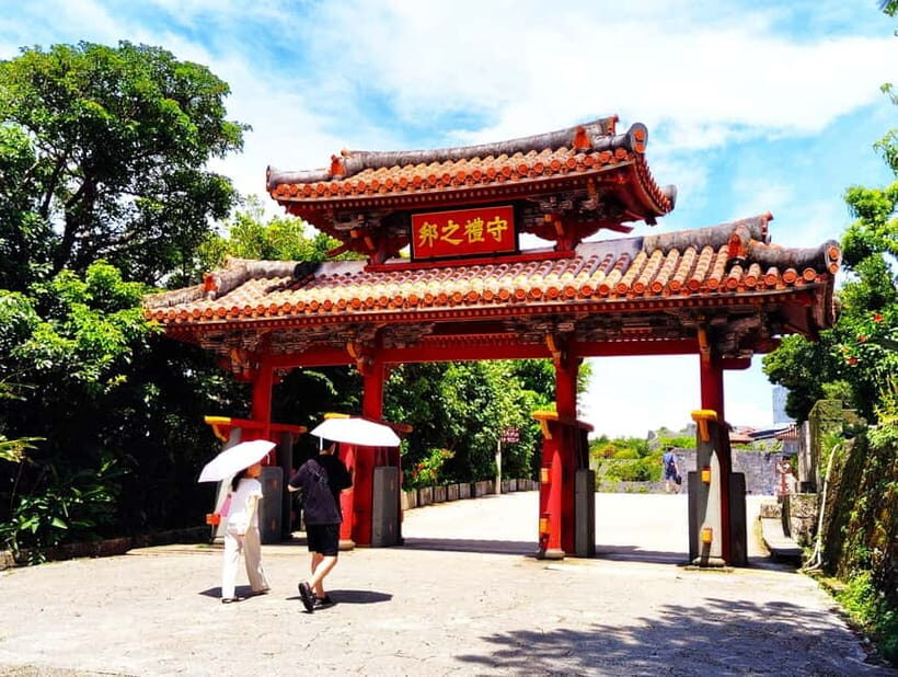 Okinawa: Shurijo Castle & Tamaudun Guided Tour - UNESCO Site - The Seiden fire and what restoration changes about your visit