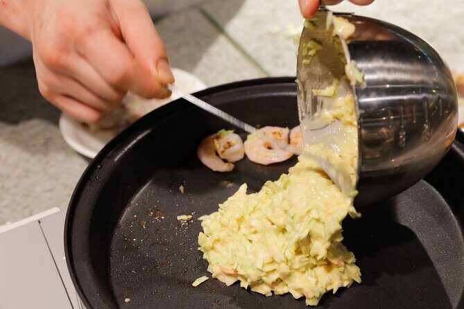 Okonomiyaki making experience~Japanese popular food - Who this class is best for