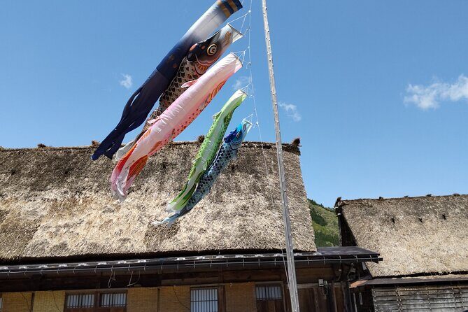 [One-day bus tour departing from Kanazawa Station] Shirakawa-go/Takayama tour platinum route bus tour - Hida Takayama Free Walk: Old Town Time Without the Stress of Planning