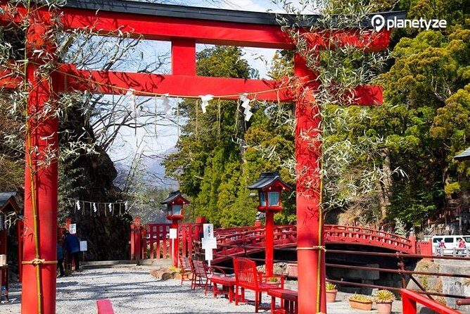 One Day Private Tour Nikko Tochigi only for Your Family by car - Lake Chuzenji: High-Elevation Views and a Breather