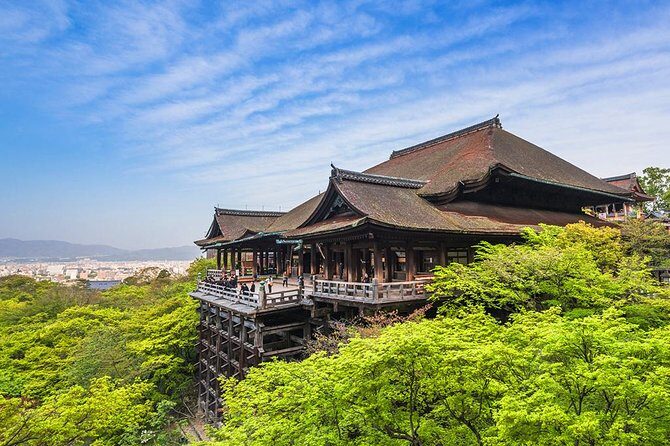 One-Day Tour of Kyoto's Highlights from Osaka/Kyoto - Guides and English: getting good value from the commentary