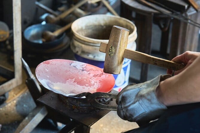 One-of-a-kind frying pan crafting tour - Key Highlights You’ll Notice Fast