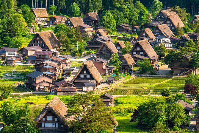 One-Way Bus Ticket: Takayama to Kanazawa via UNESCO Shirakawa-go - Key Highlights at a Glance