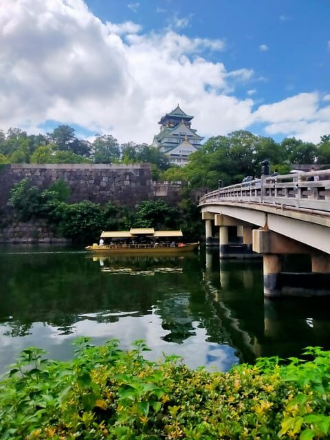 Osaka : 3/4/5 Hours Private Tour With Local Guide - Osaka Castle Park: history you can walk through (and actually remember)