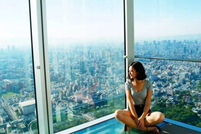 Osaka Abeno Harukas 300 Observatory ETicket - Sky Garden 300: food options without making it complicated