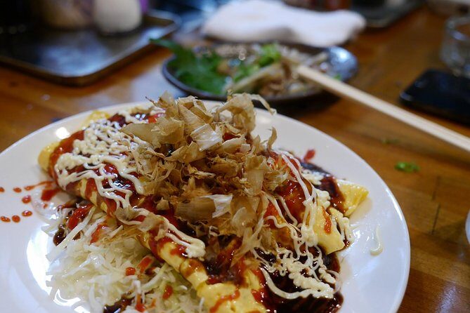 Osaka After Dark: Small-Group Night Food Tour (Max 6) - Guides matter: the night goes smoother with the right host