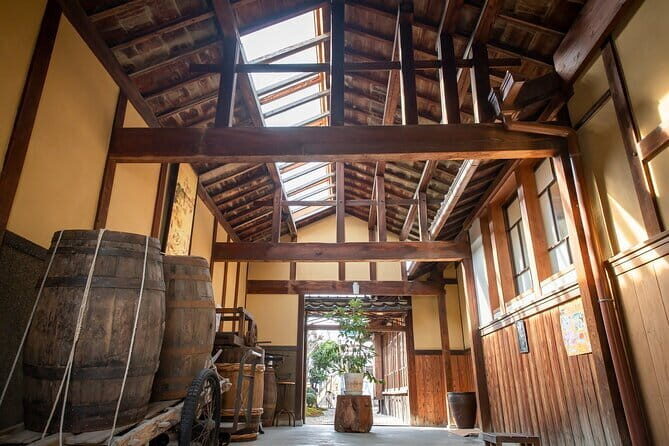 Osaka American village Bar hopping tour - Price and logistics: what you’re paying for at $65.32