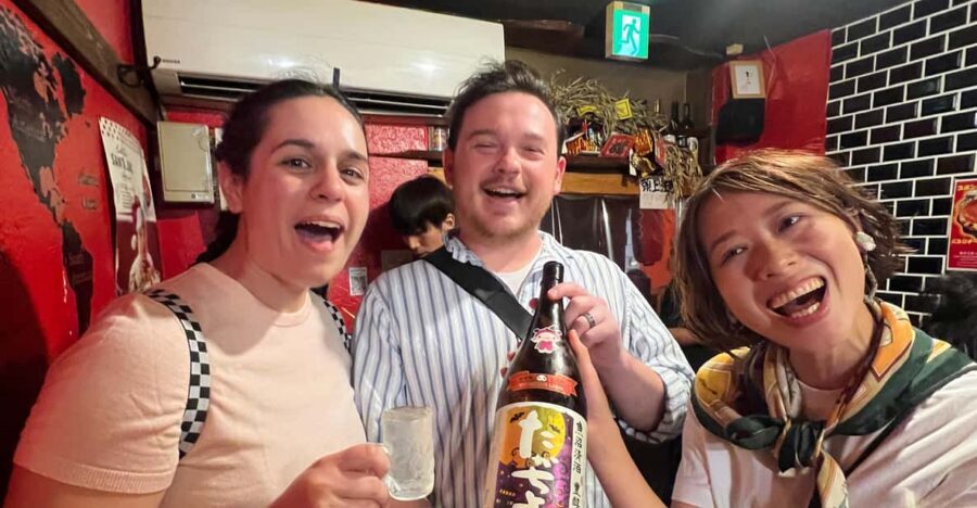 Osaka Bar Hopping | Explore Hidden Bars & Izakayas in Namba - Mizogu for 40 minutes: when the counter becomes the conversation