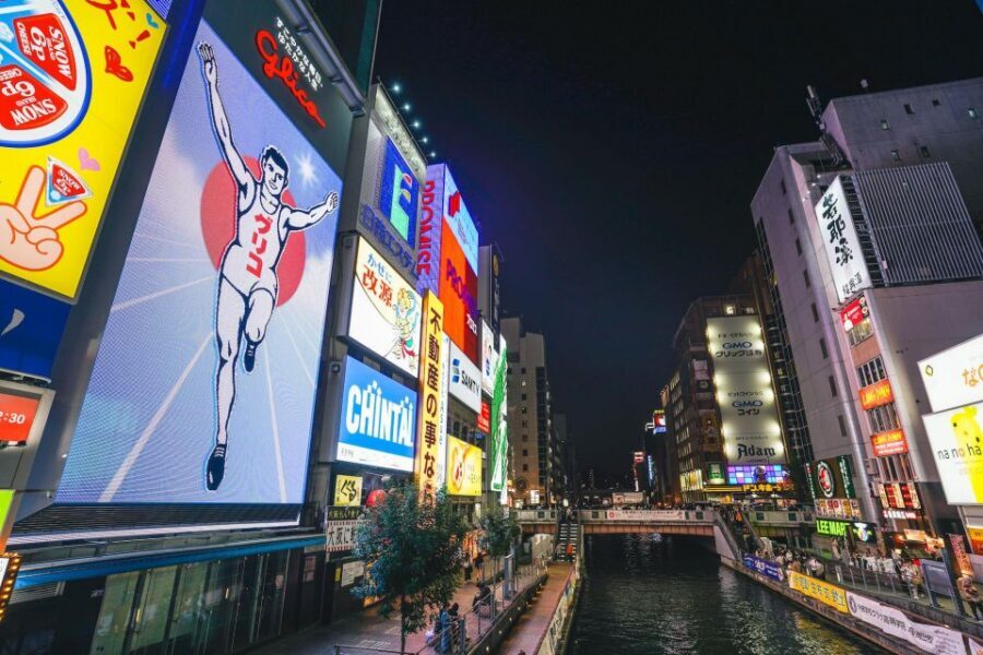 Osaka: Bar-Hopping Night Tour in Namba - Dotonbori at Night: Photos and Final Atmosphere
