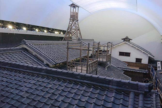 Osaka Castle & Dotonbori Lively One-Day Walking Tour - Stop 3: Tenjinbashi-suji arcade—2.6 km of locals, not just tourists