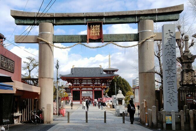 Osaka Castle & Temple Walking Tour with Multilingual Audio Guide - Chausuyama at Tennoji Park: three quick stops that set the tone