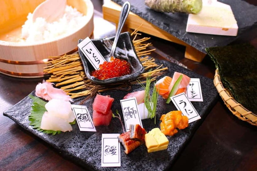 Osaka Dotonbori: Hand Roll Sushi Experience - Finding 海鮮物語道頓堀店 and getting settled on the 2nd floor