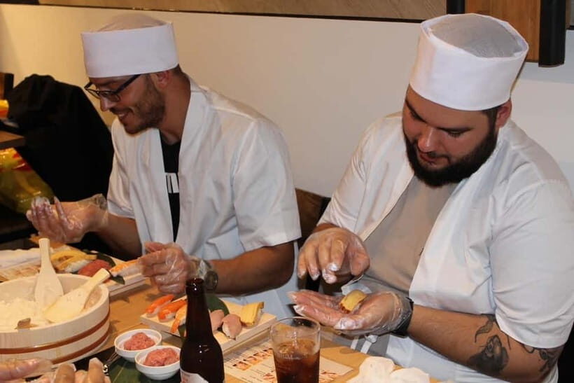 Osaka Dotonbori: Vegan/Vegetarian Sushi Making Experience - Sake with sushi: why the pairing makes sense