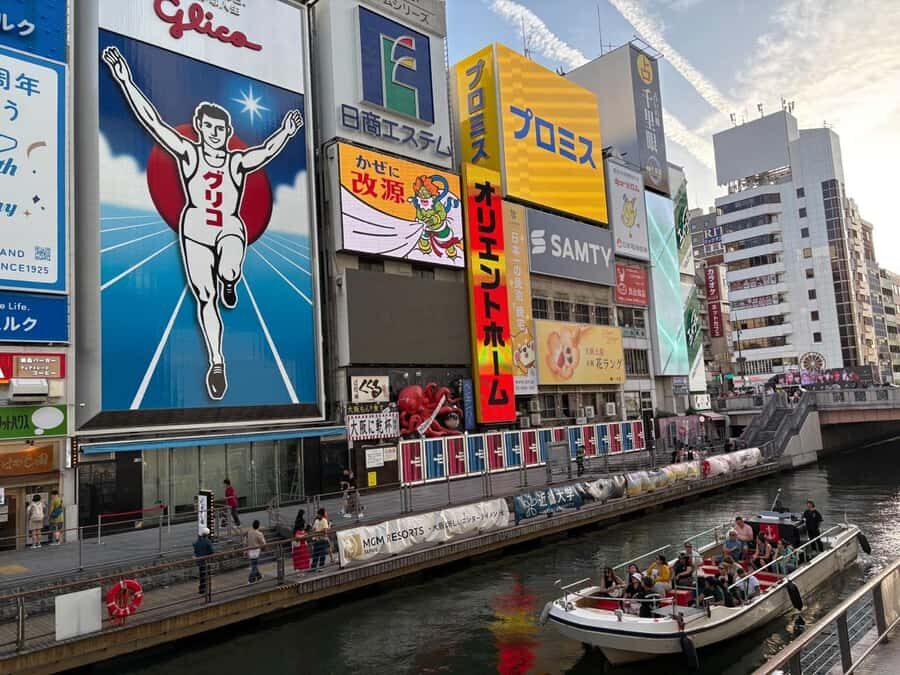 Osaka: Dotonbori's Bridges 20-Minute Cruise - Finding the pier by Don Quijote and the Tazaemon Ebisu area