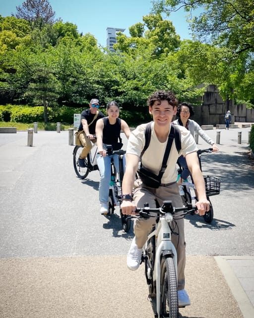 Osaka E-Bike Tour With A Local Guide - Namba Yasaka Shrine: the lion-head stage ending