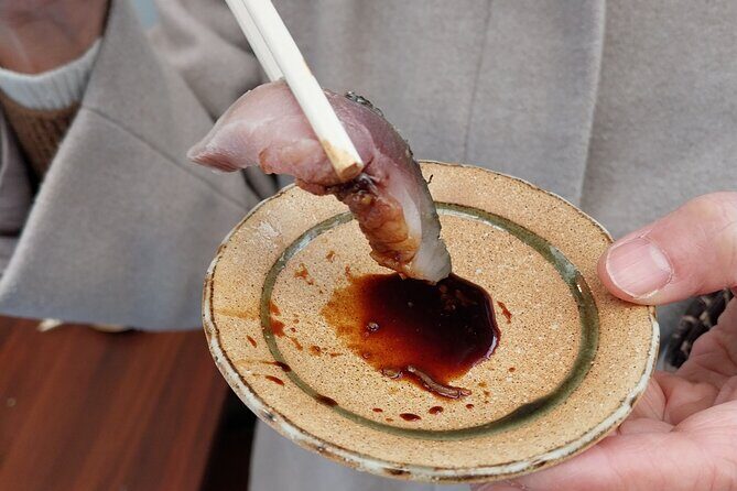 Osaka Food Tour with 10 Classic Japanese Tastings & Drinks - Timing, pacing, and who this tour suits best