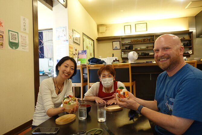 Osaka Japanese Cooking And Matcha Class near Osaka Castle - Getting There: Nakamichi Meeting Point Made Simple