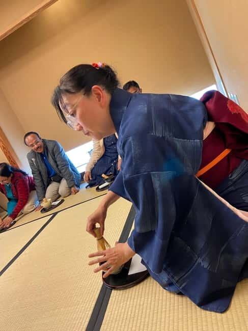 Osaka; Japanese Tea ceremony experience, Macha and Sencha - Key things you’ll notice right away