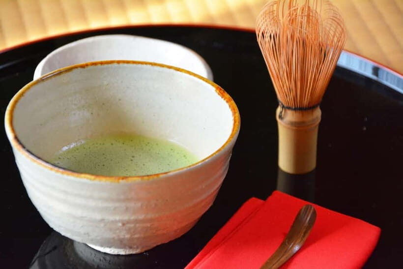 Osaka; Japanese Tea ceremony experience, Macha and Sencha - Finding the tea room near Osaka’s Midosuji Line Exit 3