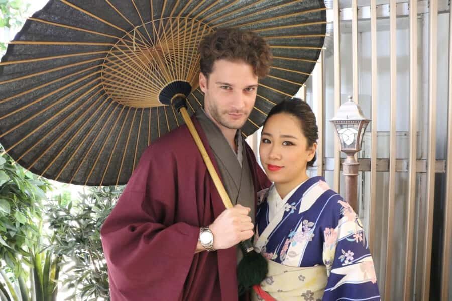Osaka: Kimono Rental Traditional Experience at WARGO - Osaka in Kimono: Photo Stops and Historical Street Vibes