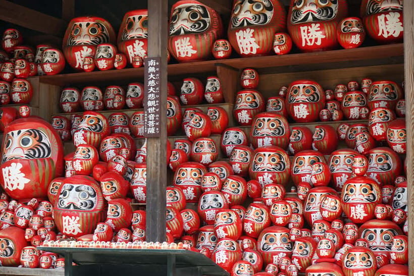 Osaka/Kyoto: Katsuoji, Kinkakuji, Arashiyama 1-Day Bus Tour - Arashiyama Slow Walk: Bamboo Grove, Kimono Forest, and Togetsukyo