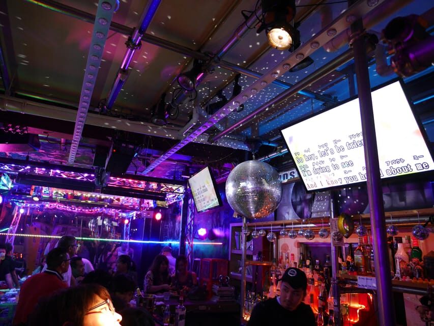 Osaka: LGBTQ+ Tour with Dinner and Drinks - Value check: $95 for dinner and drinks in Osaka