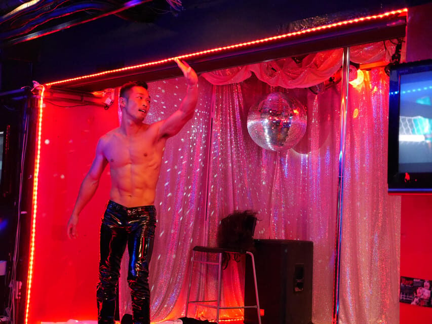 Osaka: LGBTQ+ Tour with Dinner and Drinks - Practicalities that make or break a night out