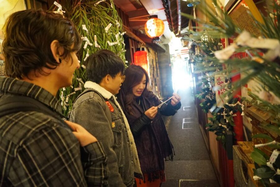 Osaka: Local Foodie Tour in Dotonbori and Shinsekai - A 1.2-Meter Alley and a Temple Hugged by Neon