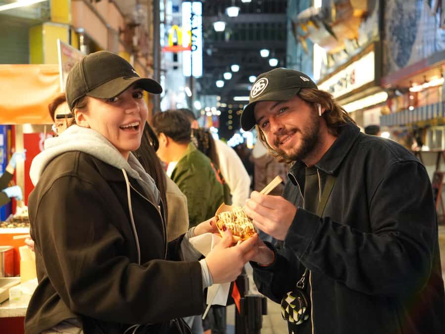 Osaka Morning Tour: Shitennoji Temple, Shinsekai &Doutonbori - Dotonbori: neon energy, but with a real food focus