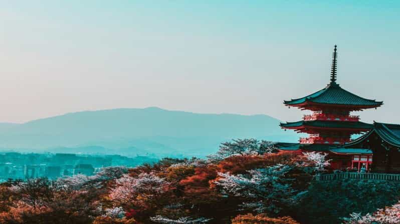 Osaka : Must-see & Hidden Gems Walking Tour - Starting in Namba: an easy base for a tight 3-hour walk