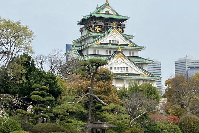 Osaka: Nara, Todaiji, Uji Matcha, and Hot Spring Tour - Tōdai-ji Temple and the Great Buddha: Short Stop, Big Impact