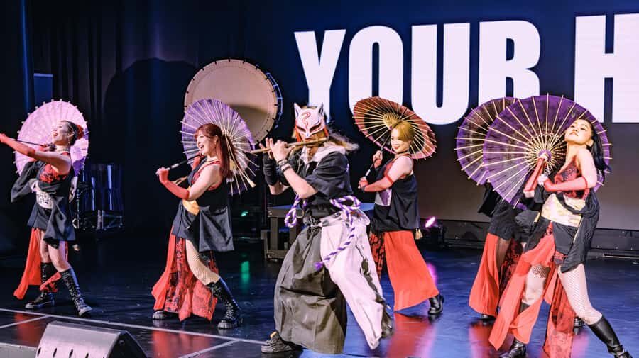 OSAKA NIGHT FUSION Japanese Taiko Kabuki Samurai Dance Show - The Instruments You’ll Actually Hear: Shamisen and Shakuhachi Moments