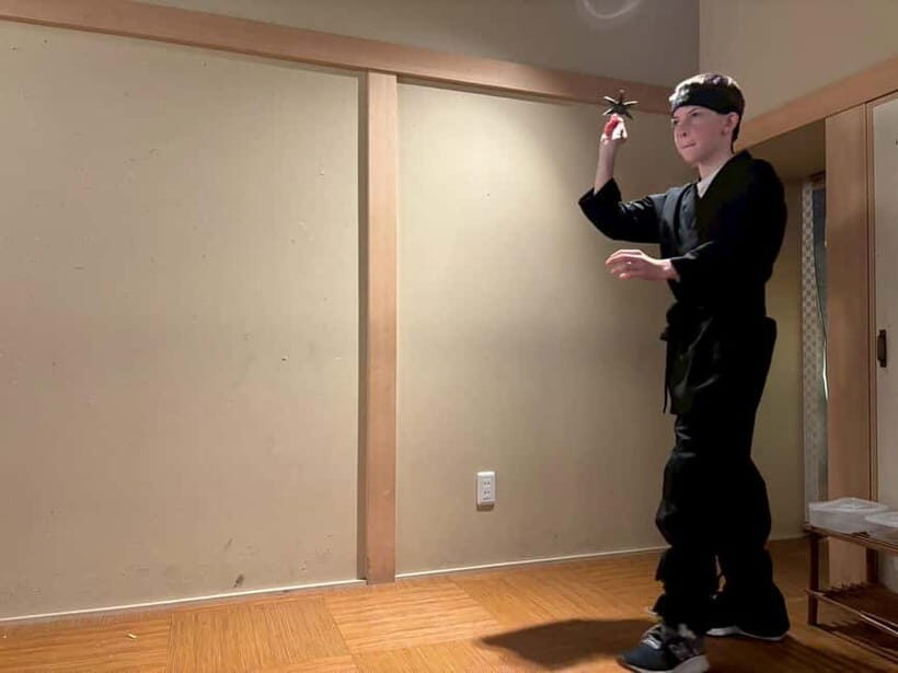 Osaka: Ninja Experience Cafe in Dotonbori - Your 1–2 Hour Ninja Training with Shuriken, Blowgun, and Katana