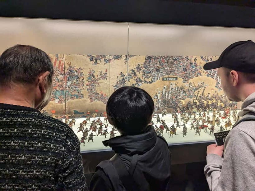 Osaka: Osaka Castle Guided Tour with Local Guide - Meeting at Osaka Castle: Where to Start Without Stress