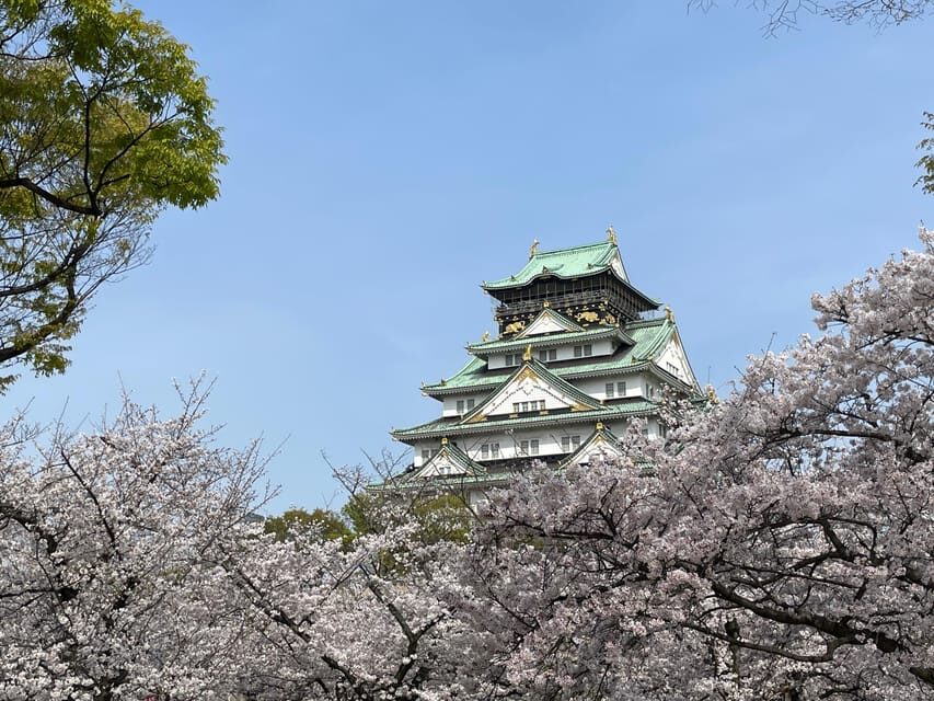 Osaka: Osaka Castle & Historical Museum Guided Tour - Getting there and saving time with the DeepExperience guide