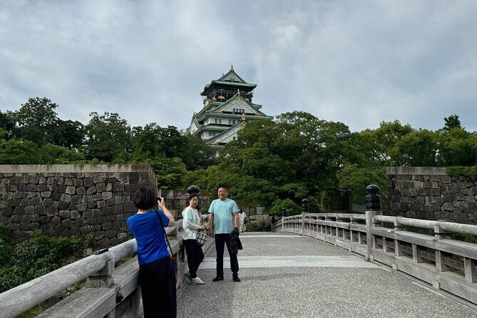 Osaka: Osaka Castle Tower Private Guided Tour in 90 Minutes - Private Tour in 90 Minutes: Perfect for Tight Schedules