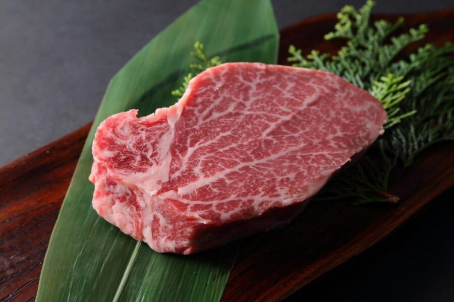 Osaka: Premium Wagyu Yakiniku at Nikuoroshi Mannoya Bettei - The 2-hour wagyu course: what the timing actually feels like