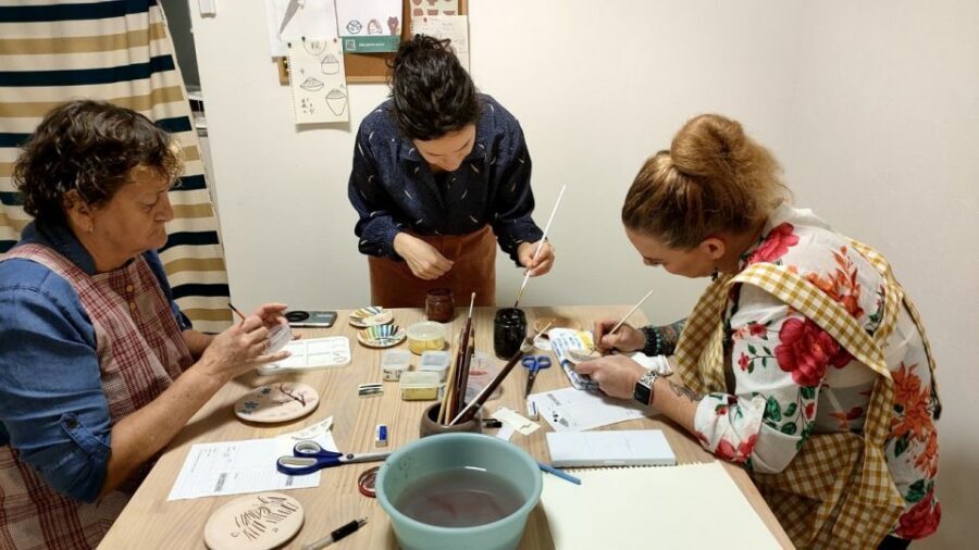 Osaka: Private Ceramic Painting Workshop - Materials Matter: Shigaraki Clay and Traditional Painting