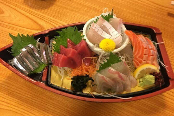 Osaka: Private Food Tour & Bar Hopping in Namba - Namba Street Energy, But With a Game Plan