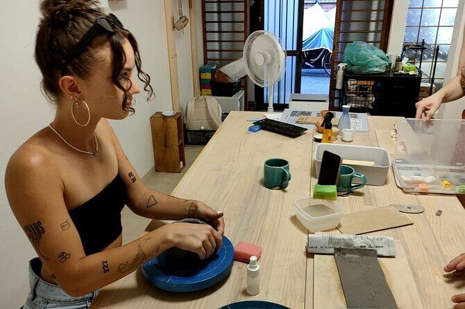Osaka: Private Japanese Traditional Ceramics Experience - Atmosphere Matters: Walking Into a Local Osaka Pocket
